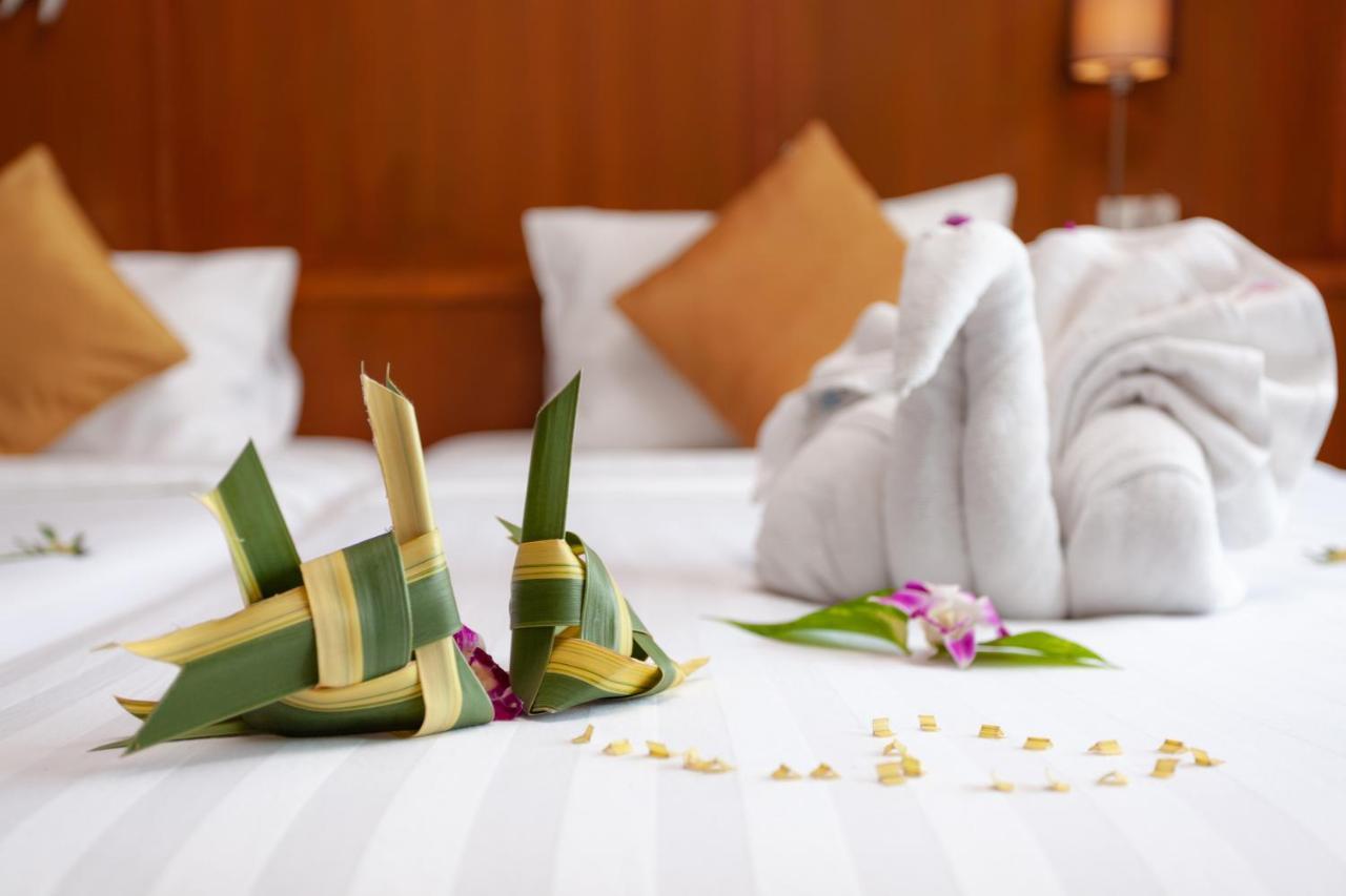 普吉岛-瓶庐海景度假酒店 Phuket Pl Seaview Resort Patong Exterior photo