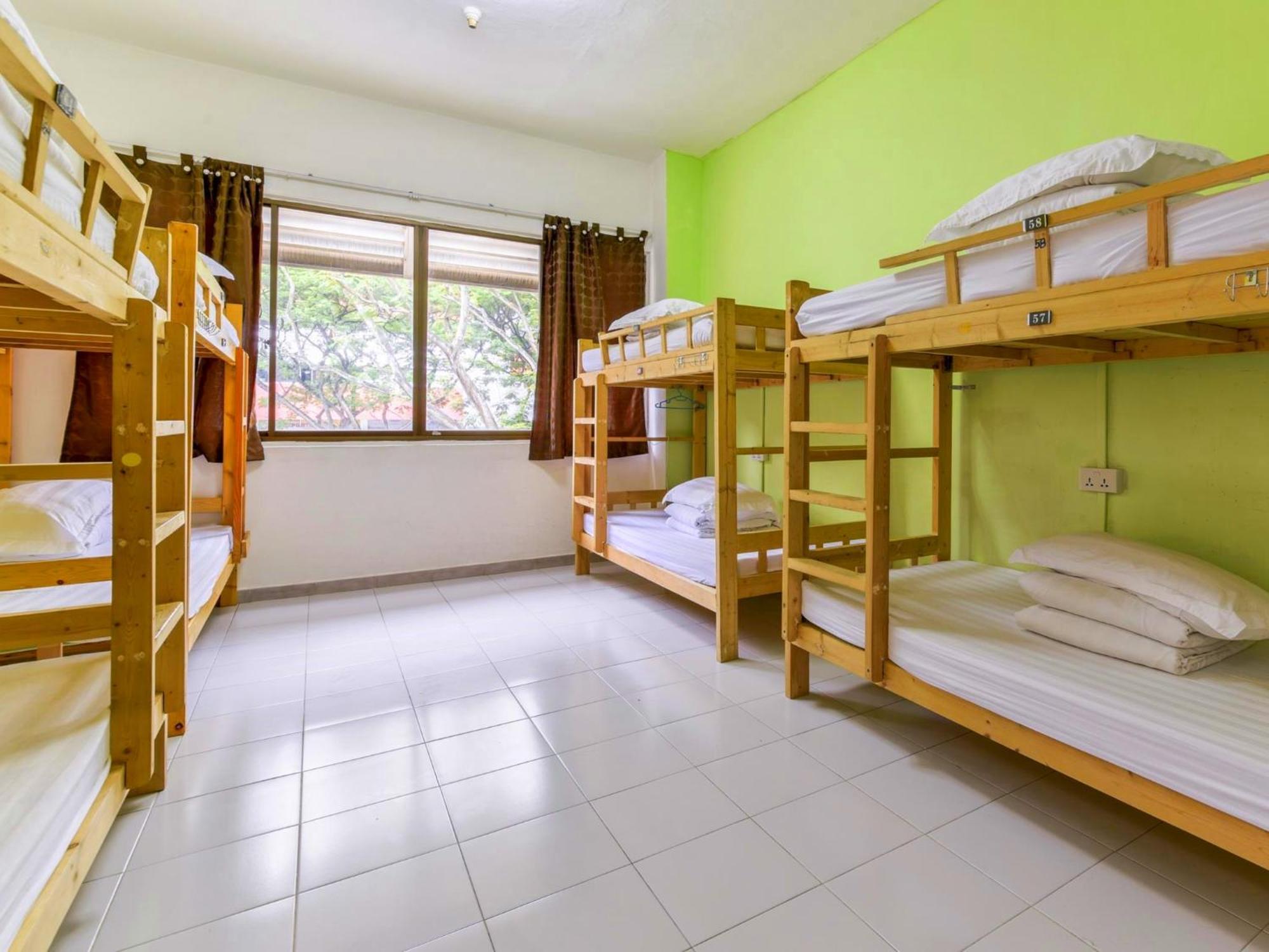 普吉岛-瓶庐海景度假酒店 Phuket Pl Seaview Resort Patong Exterior photo